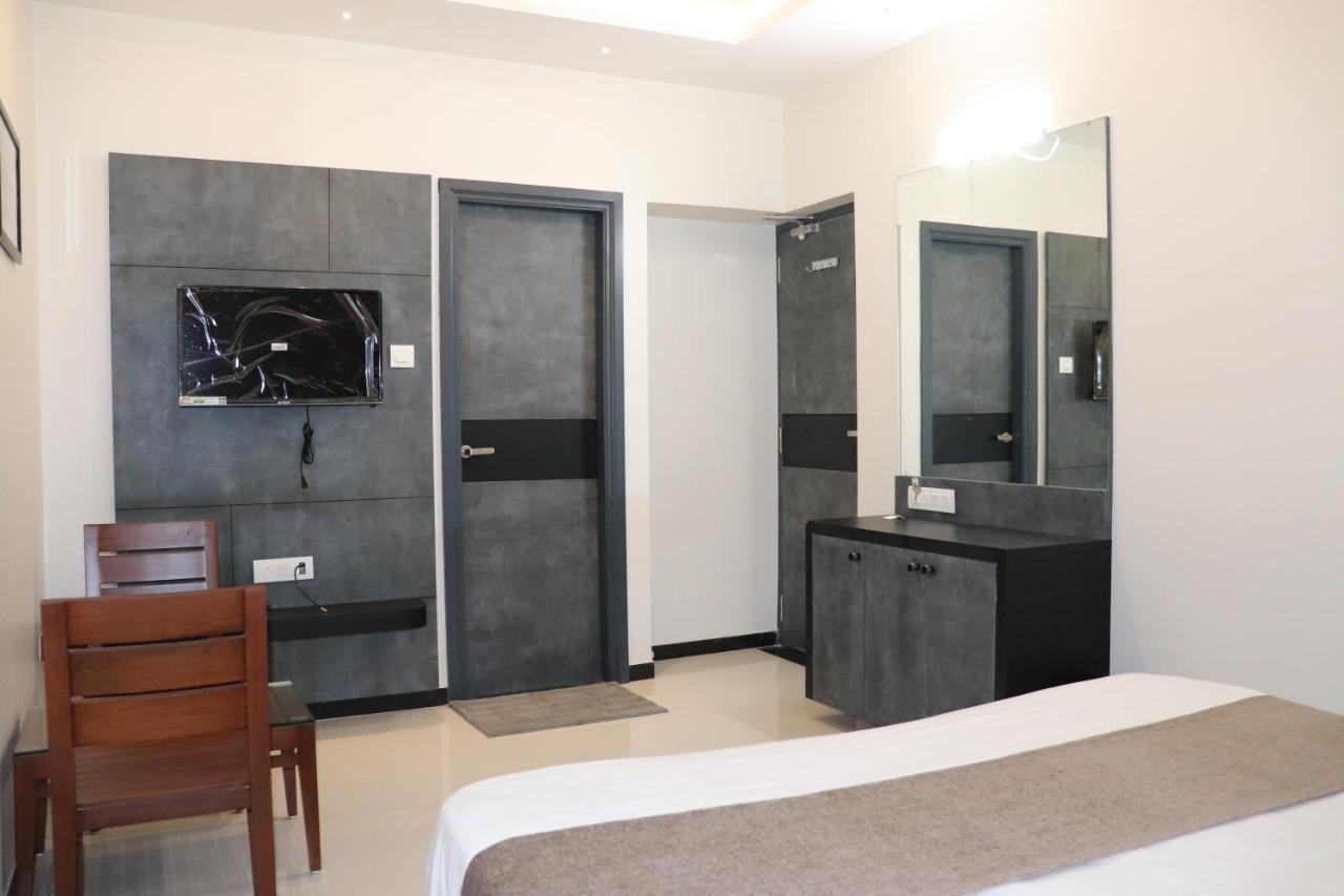 Hotel City Point Phalodi  Exterior photo